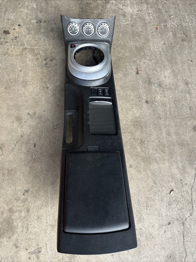 2006 08 Nissan 350Z Auto Center Console Shifter Trim