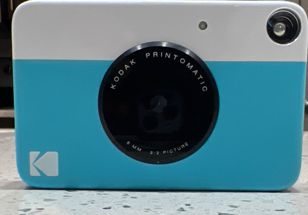 Kodak Printomatic Instant Print Digital Camera with Zink 2x3