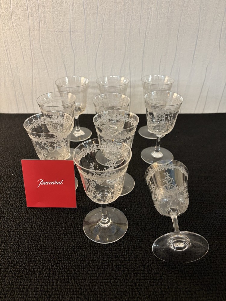 10 Richly Engraved White Wine Glasses In Baccarat Crystal (Price Per Unit) Mod3