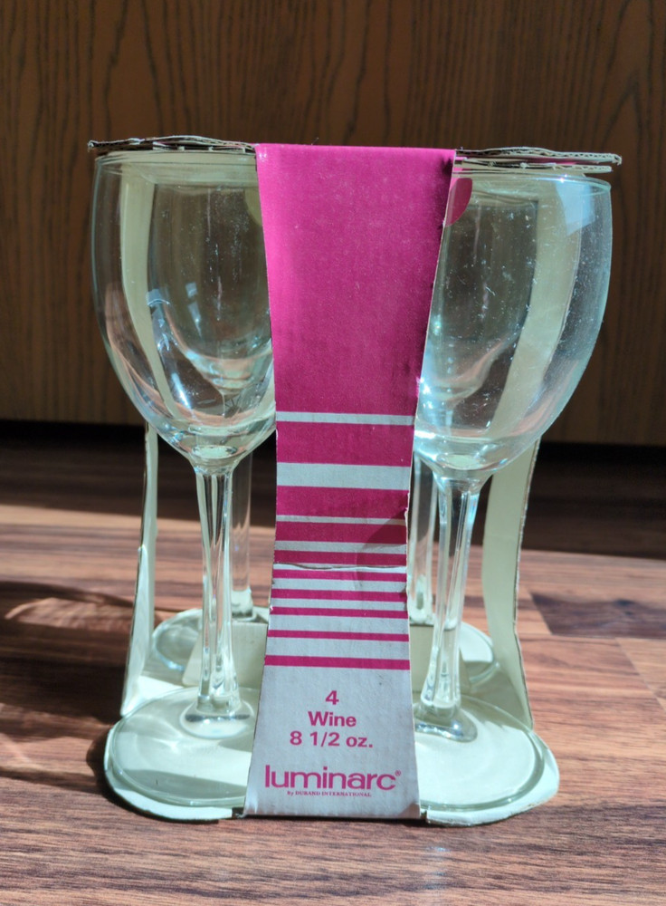 NEW Vtg Luminarc Noblesse White Wine Glasses 8.5 Oz Set of 4 Hand Blown Made USA