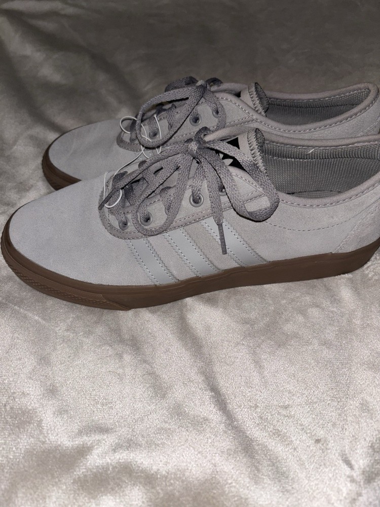Adidas Originals Adiease Sneakers Gray Suede Gum Sole Men’s Size 9.5 Casual Skte