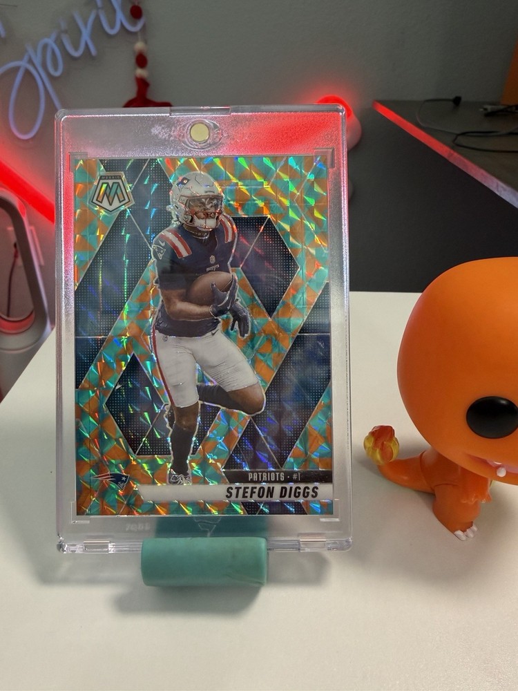 2025 Panini Mosaic Football Stefon Diggs Tessalation Prizm /15 Patriots