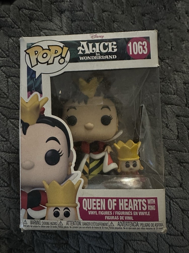 Funko Pop! Vinyl: Disney - Queen of Hearts with King #1063