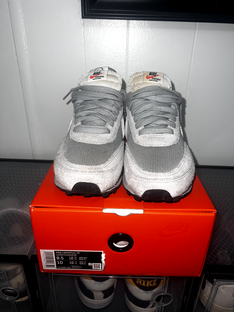 Size 8.5 - Nike LDV Waffle x Fragment Design x Sacai Gray