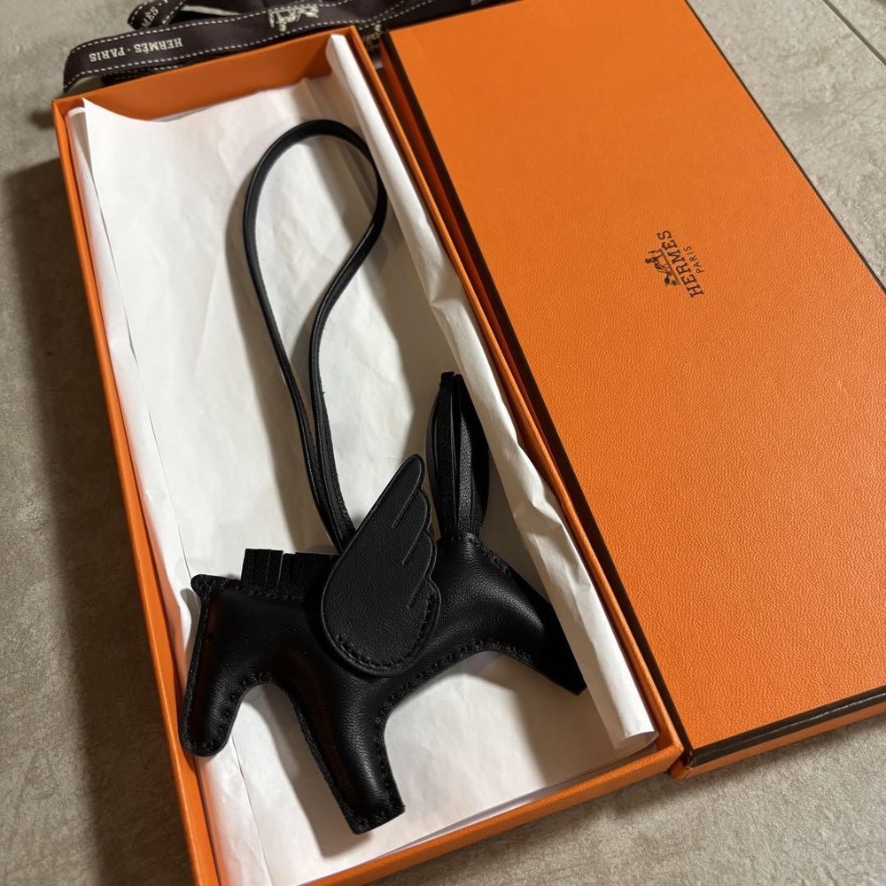 Hermes Rodeo Pegasus Pm Anew Miro So Black Double Engraved Charm