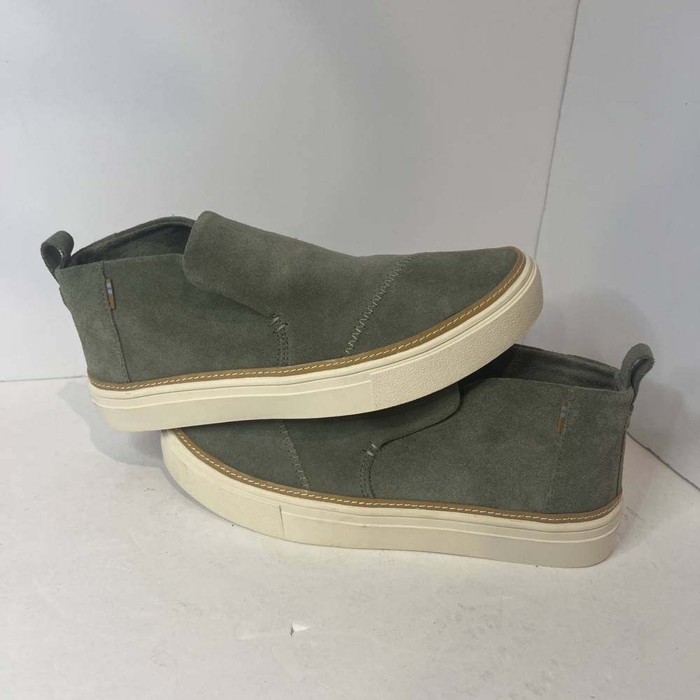 Size 6.5 Women’s - Toms Slip On