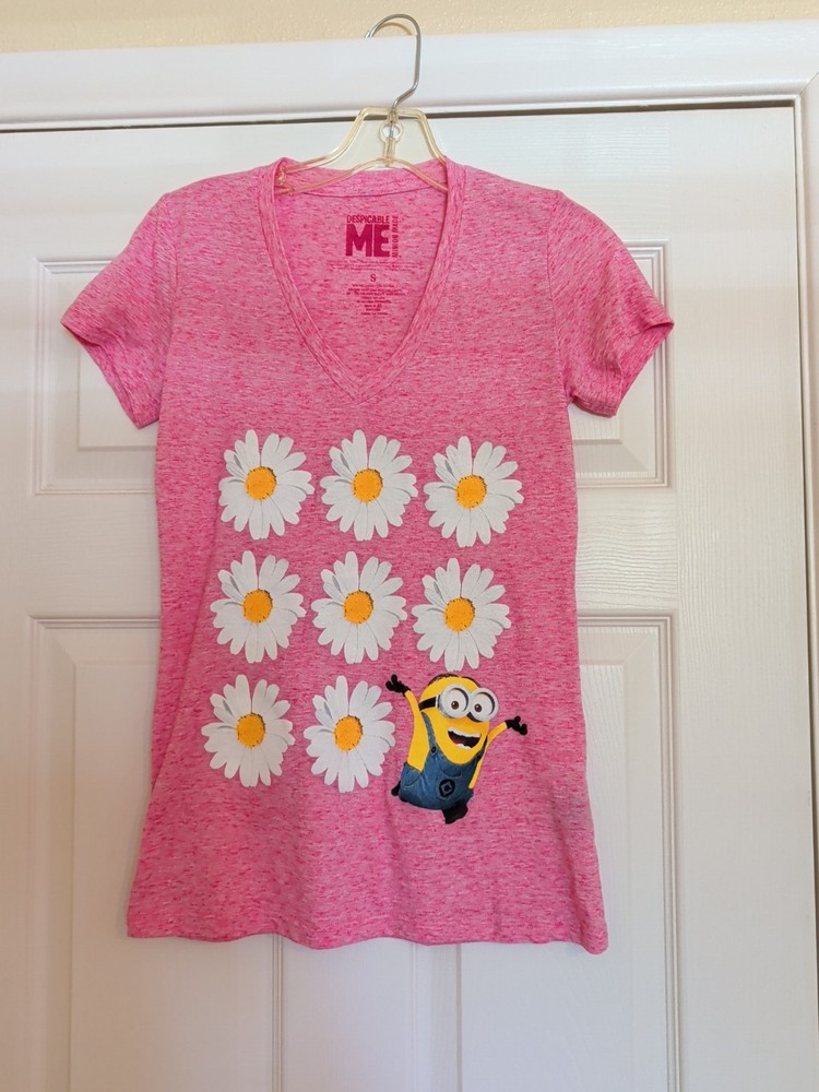 Despicable Me T-Shirt - Size Small. Pink / Daisies,   Minion