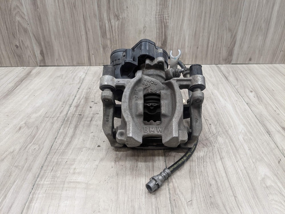 16-24 OEM BMW F39 F44 F48 X1 X2 28 228 REAR Right Passenger Brake Caliper