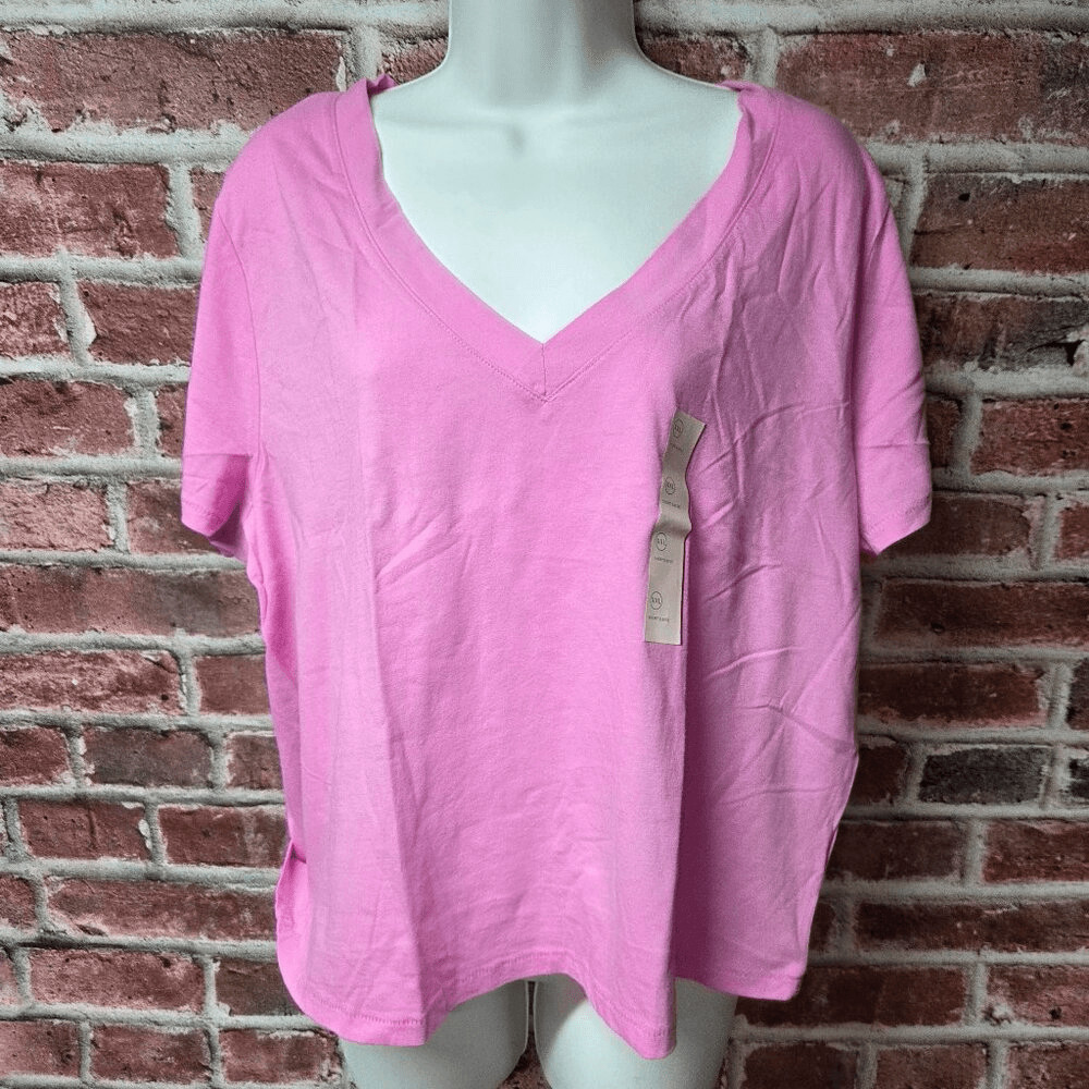 Universal Thread Cropped V-Neck Tee  Vibrant Pink (XXL)