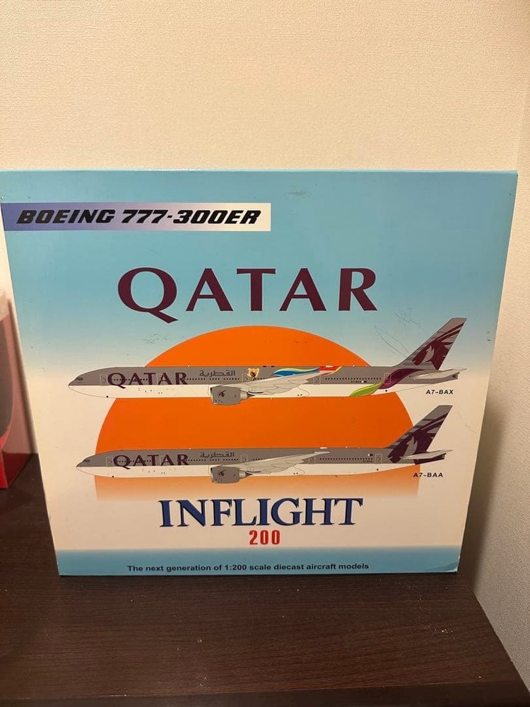 1/200 Qatar Airways Boeing 777-300ER #390d2d