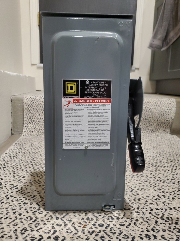 Square D Hu361Rb Heavy Duty  Safety Switch Interruptor 30A 600V