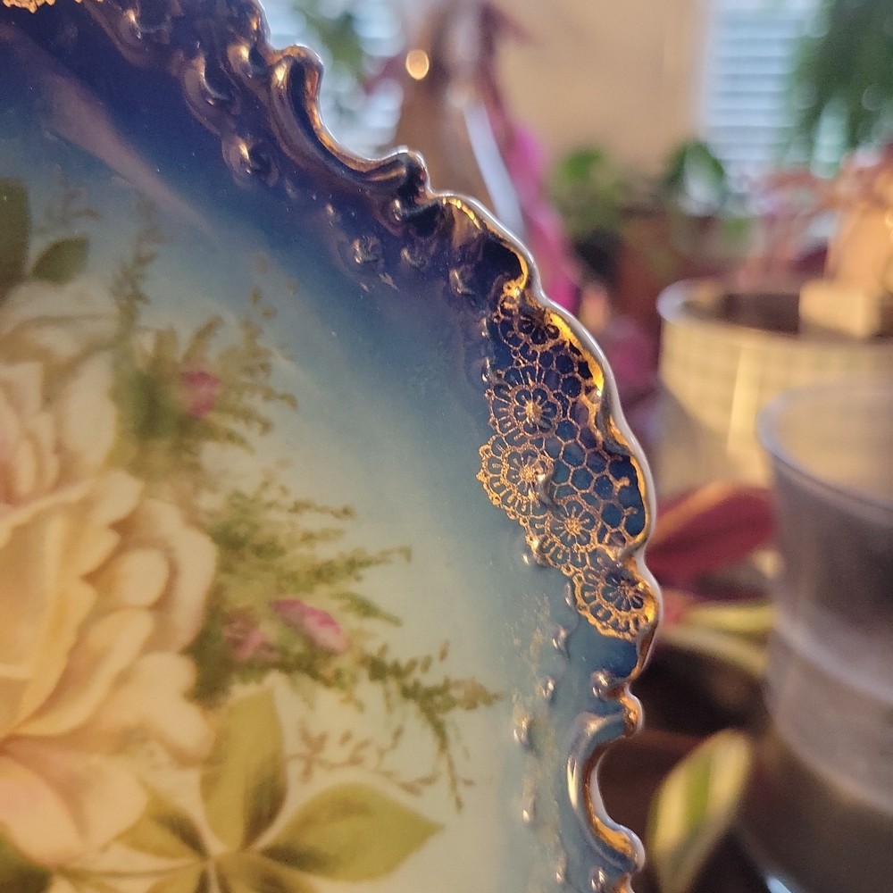 R.C. Monbijou Bavaria Porcelain Floral Decorative Plate, Gold Trim, Round
