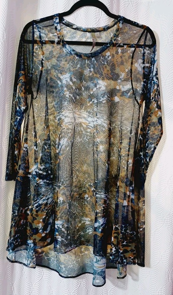 Comfy USA Lagenlook Sheer Mesh Tunic Shirt Blouse Animal Print Size Small