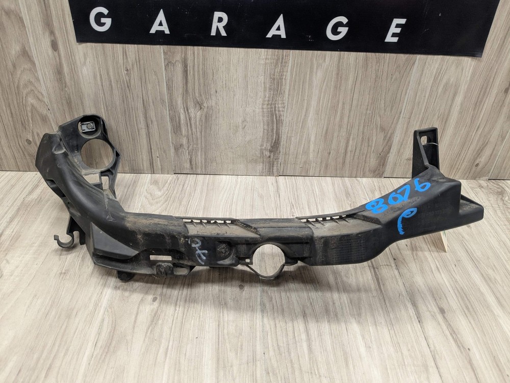 07-10 OEM BMW E92 E93 328 335 Right Passenger Headlight Bracket Carrier Mount