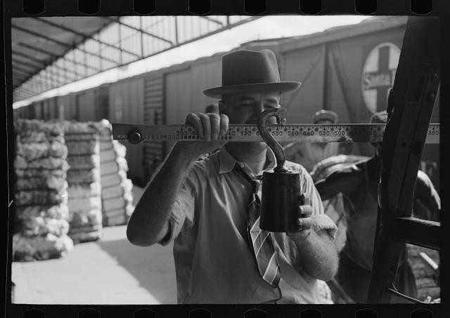 Houston Texas 1939 Cotton Weighing at Unloading Platform Railroad Worker