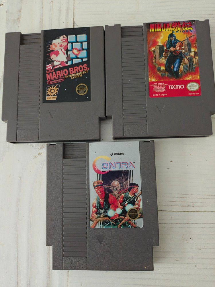 Nintendo NES lot (mario bros, contra, ninja gaiden)