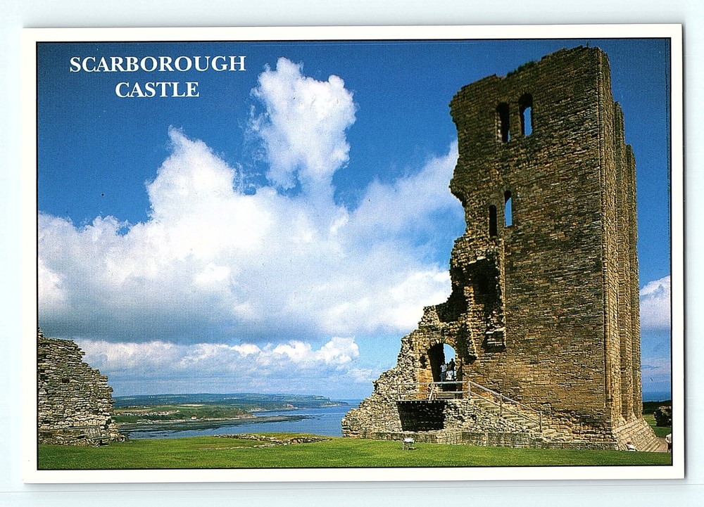 Scarborough Castle North Yorkshire England Medieval Fortress 4x6 Postcard F2