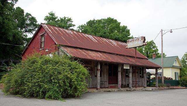 Photo:Mooresville Alabama 2010 Historic Buildings and Antiques Storefront