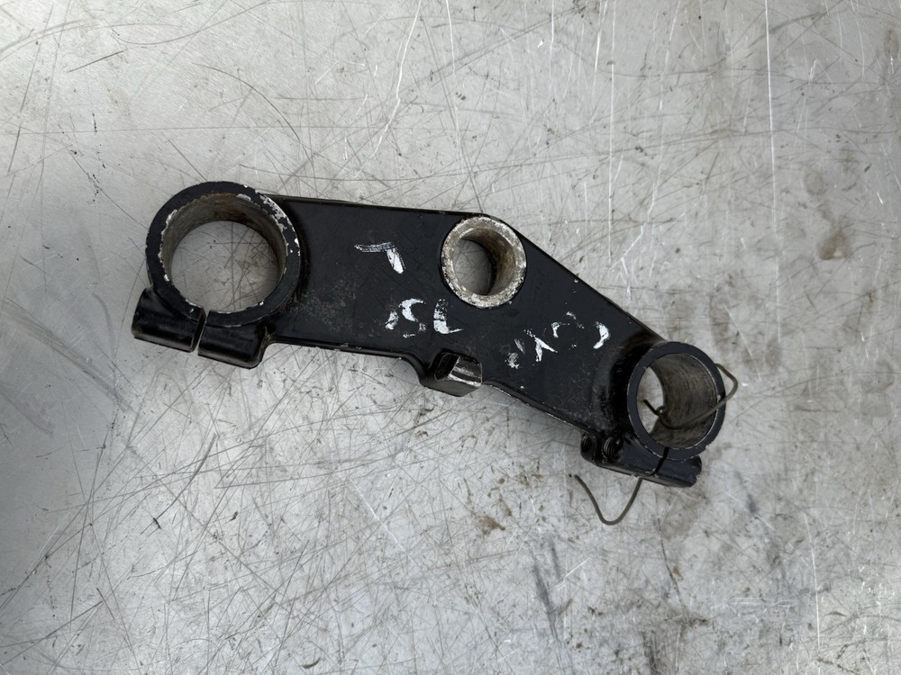 Suzuki GSXR750 GSXR 750 Top Triple Tree Clamp Yoke Front End GSX-R Black OEM