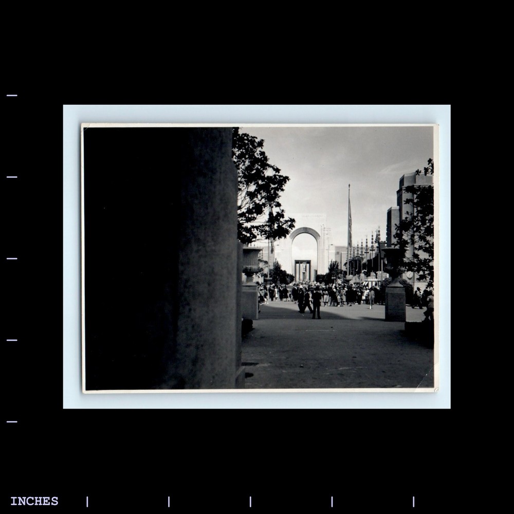 Old Vintage Photo GOLDEN GATE EXPO SAN FRANCISCO TREASURE ISLAND