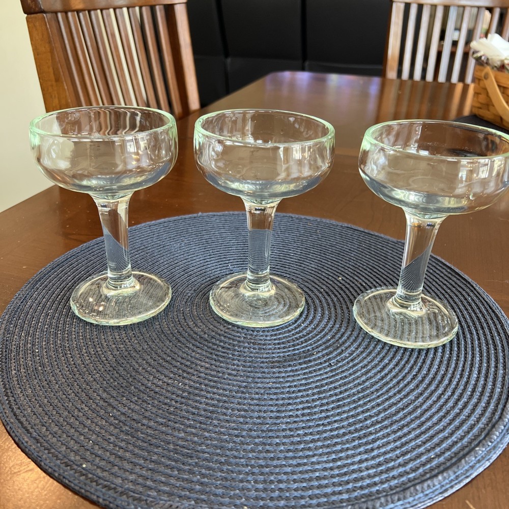 Vintage Cocktail Glasses 5 1/2 In Tall  Set Of 3, Sturdy Glass!