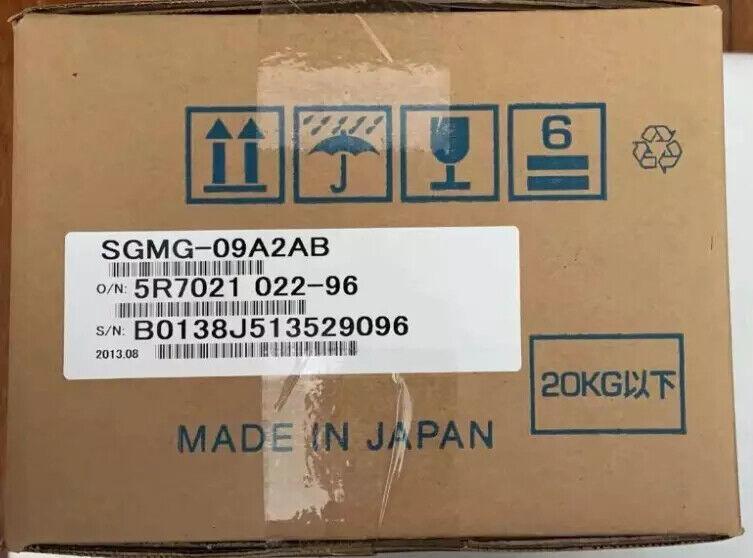 New Yaskawa SGMG-09A2AB Servo Motor SGMG-09A2AB Expedited Shipping 1PC