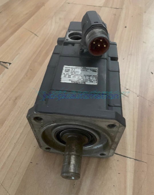 ONE Used Siemens SERVO MOTOR 1FK7042-5AF71-1FG2