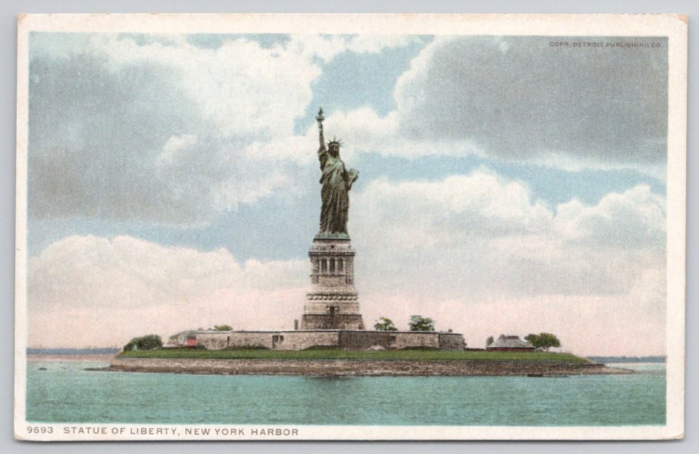 Vintage Phostint Postcard Statue of Liberty New York Harbor Detroit Publishing
