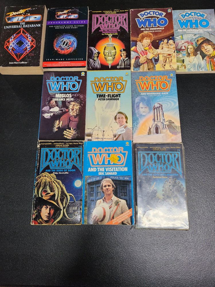 Doctor Who Paperback Books Lot of 11