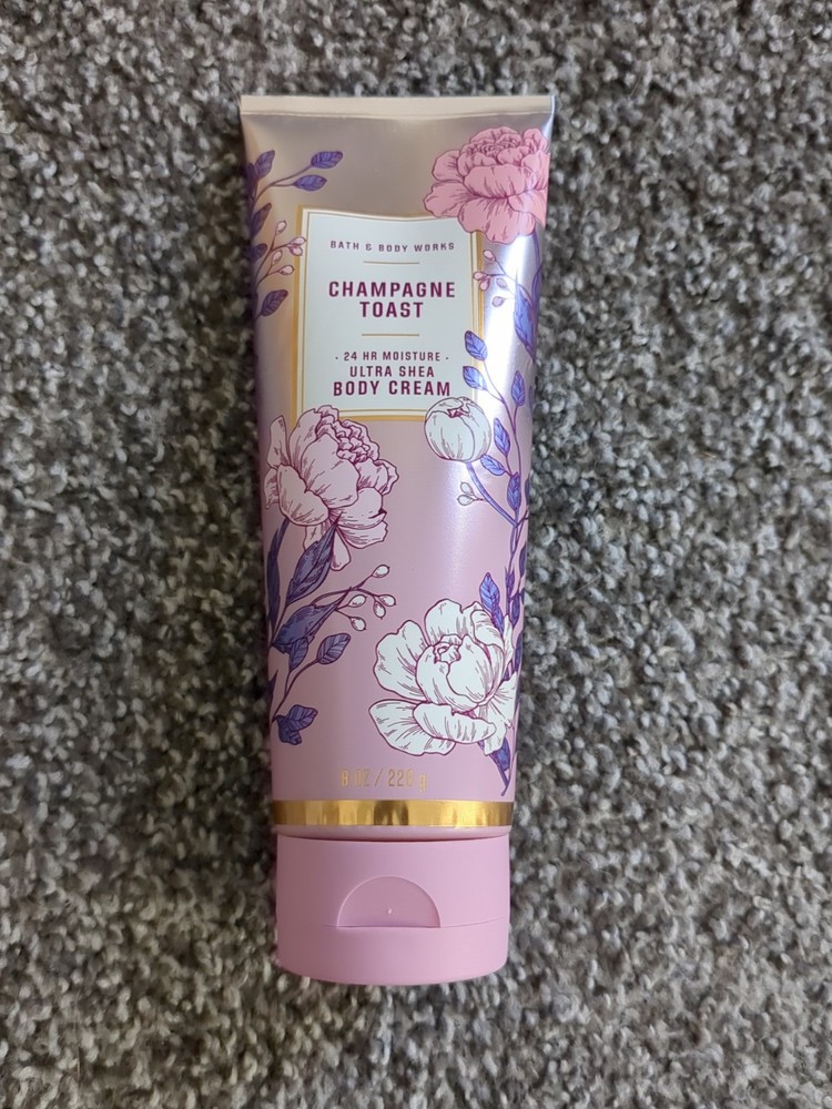 Bath & Body Works Champagne Toast Hydrating Body Cream 8 oz