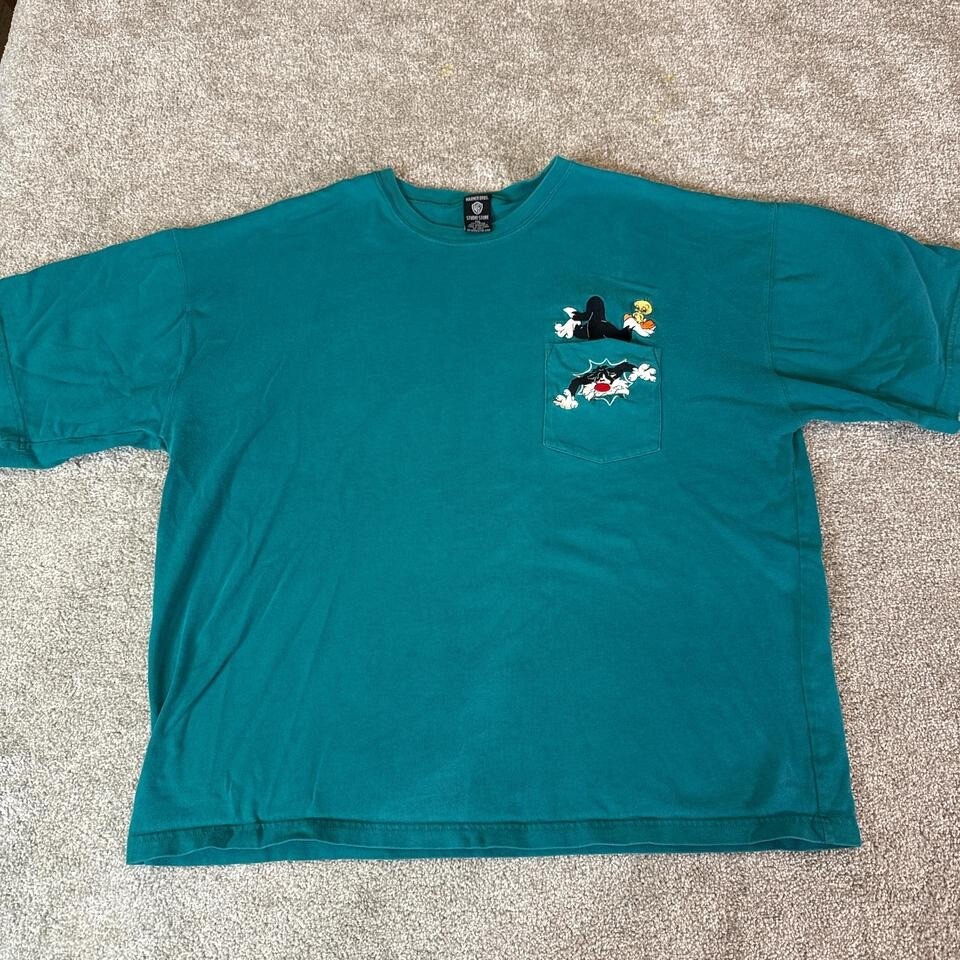 Y2K Vintage Looney Tunes T-Shirt with Tweety and Sylvester Embroidered Pocket Warner Bros Cartoon Tee