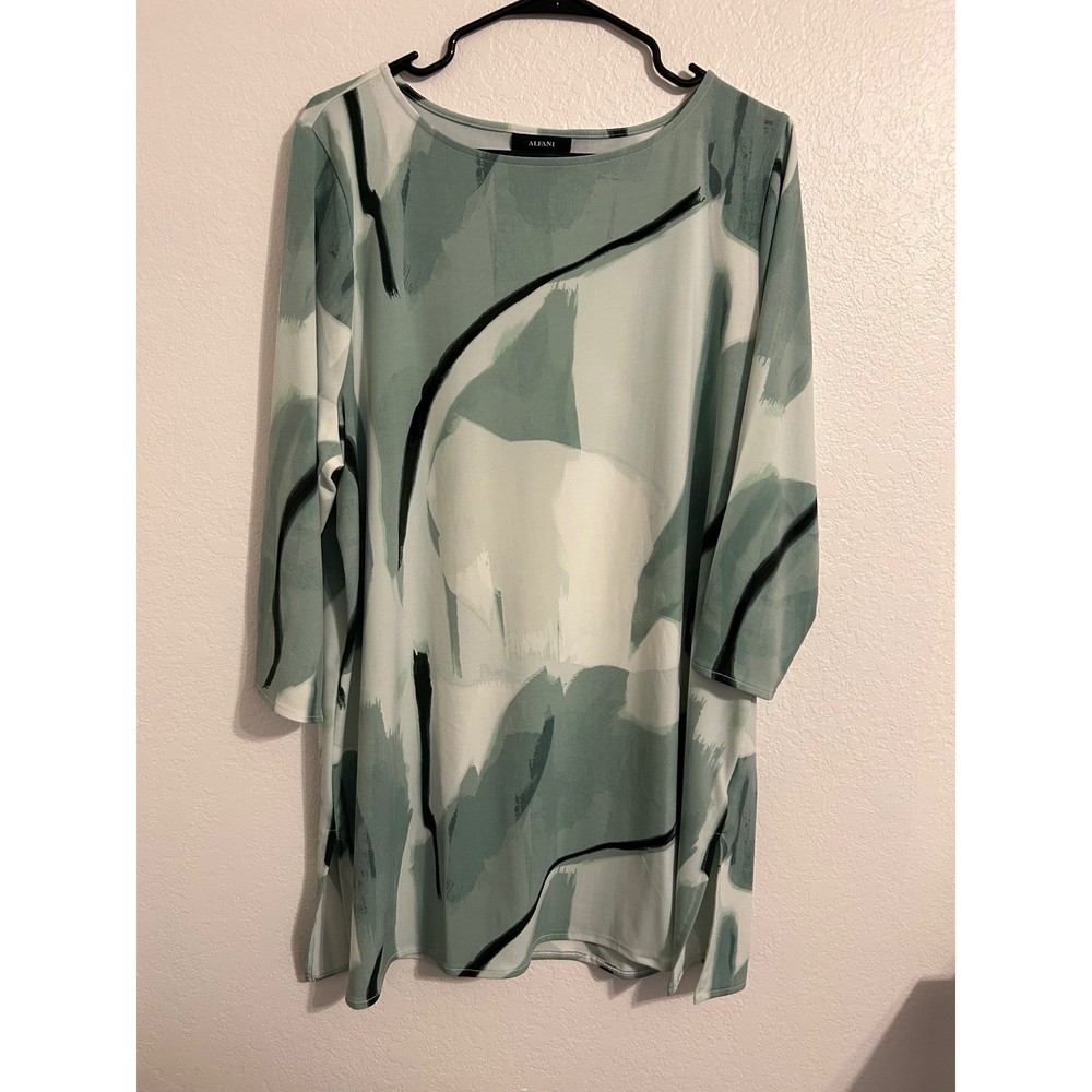 Alfani Womens XXL Abstract Art Print Tunic Top Sage Green
