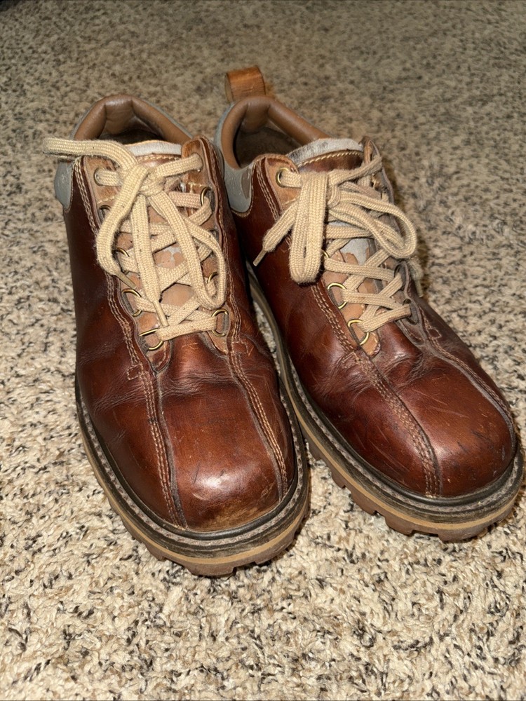 Timberland Genuine Leather Low Top Boots Size 10.5 Lightly Worn Soles