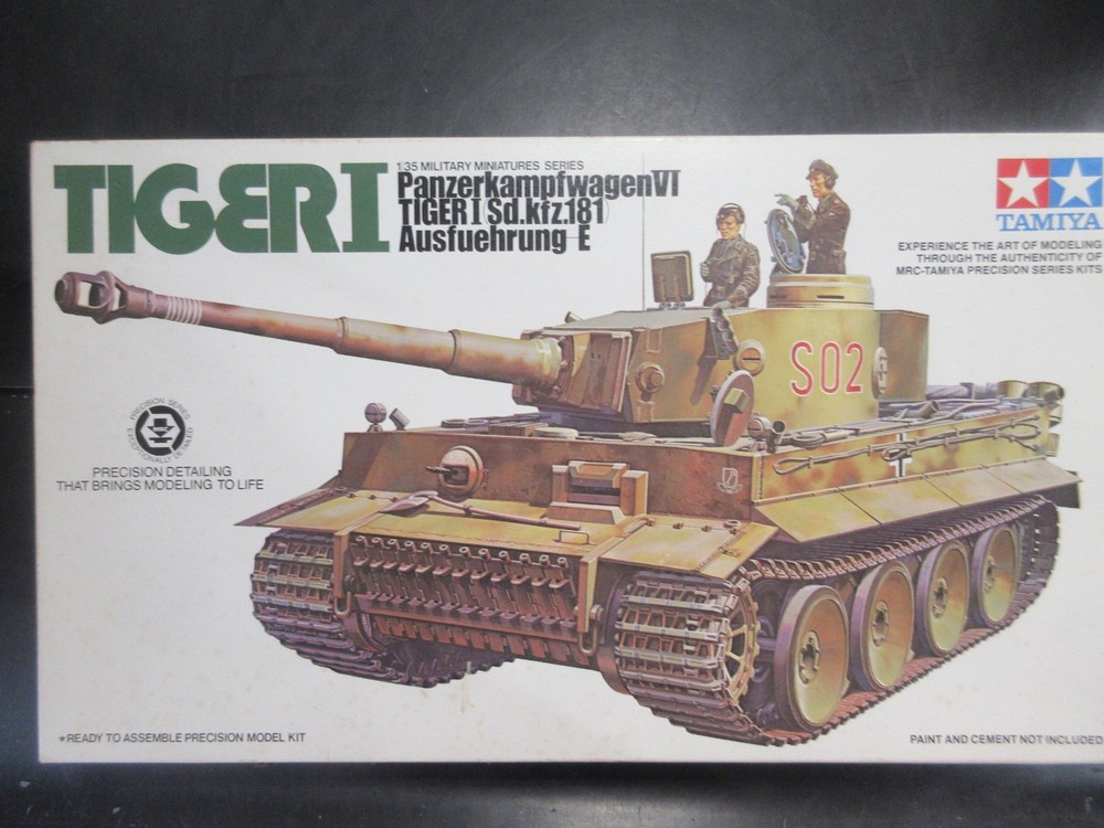 TAMIYA 1/35 Sd.Kfz.181 TIGER I Ausf.E TANK #MM156 vintage