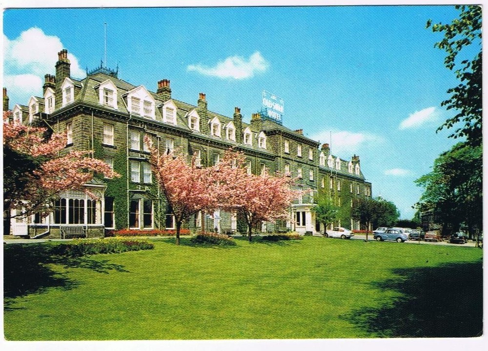 United Kingdom UK Postcard Harrowgate Yorkshire Old Swan Hotel