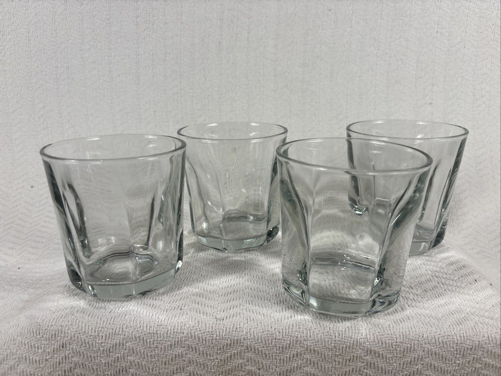 Anchor Hocking Clear Tumbler Set Of 4 Thick Heavy Duty 4” Tall Drinking Glasses