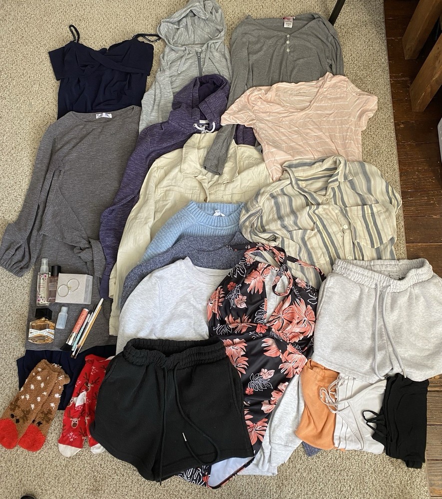 Lot of 29 Women’s Tops Dresses Shorts One Piece Suit Tanktops & More Size Small