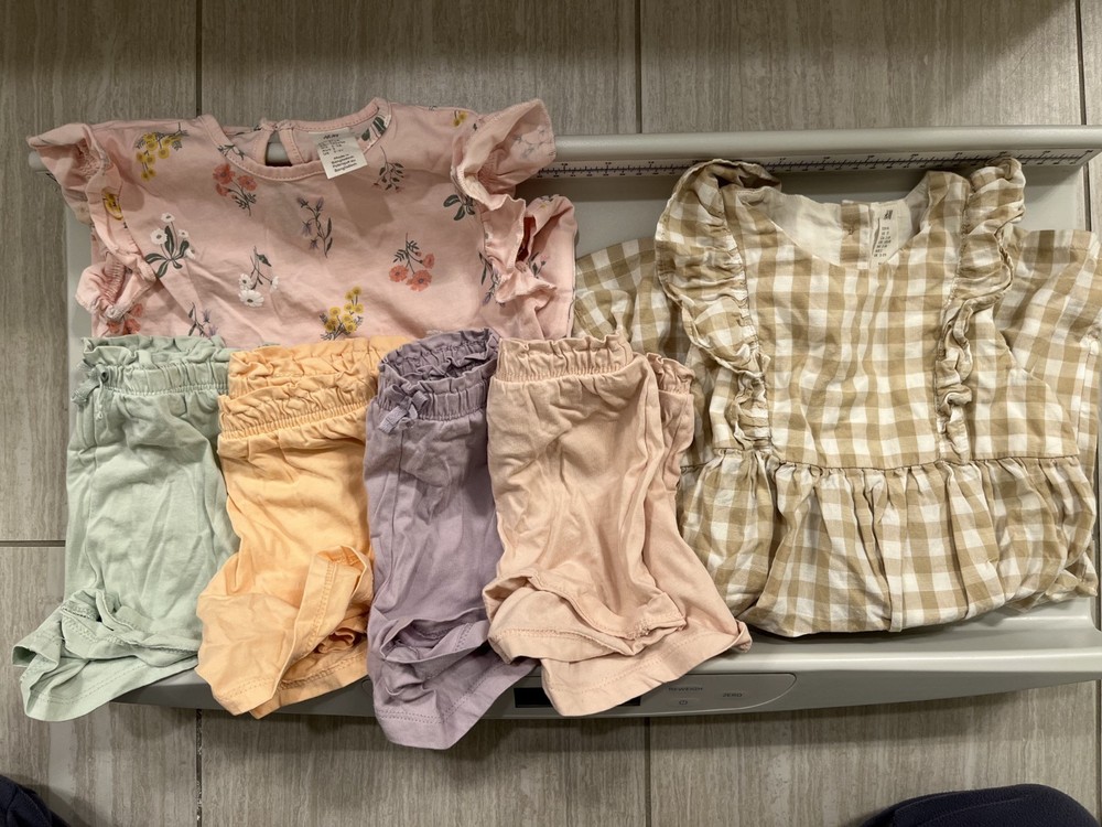 Lot of 6 H&M Toddler Girls Tee/Shorts/Dress 2-3Y