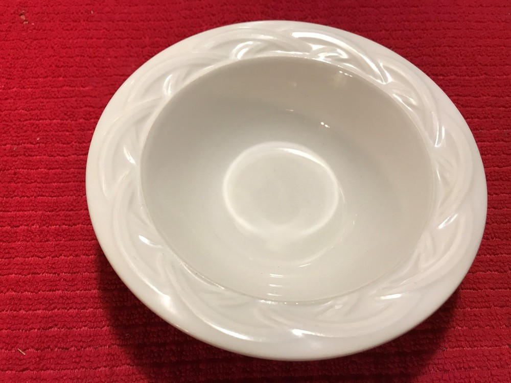 Pfaltzgraff Acadia White 6.5