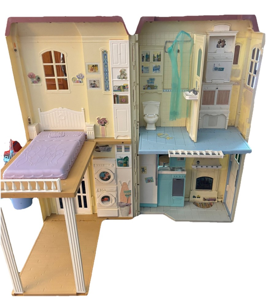Vintage 2004 Barbie Happy Family 2 Story Home Smart House Mattel VG Condition