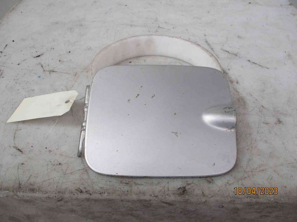Fuel hatch flap Opel AGILA A 9201986