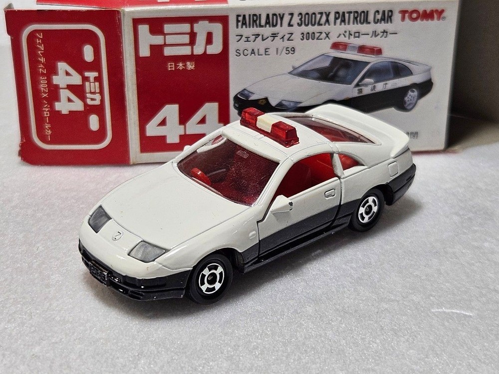 Takara Tomy Tomica Nissan Fairlady Z Z32 Police Car