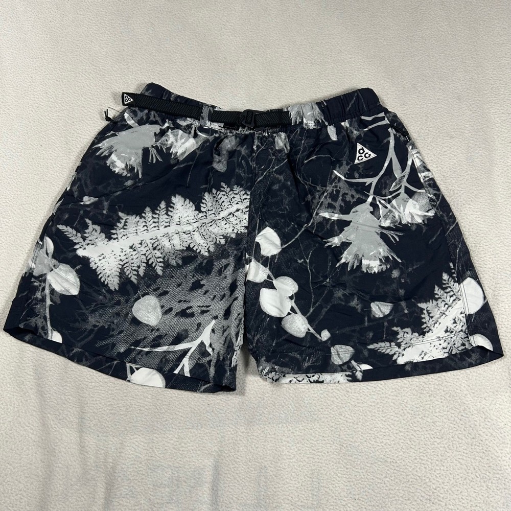 Nike ACG Trail Shorts Mens Medium Black Belted Botanical Print AOP DV9546-010