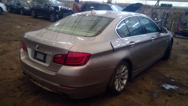 Passenger Right Front Spindle/Knuckle RWD Fits 12-19 BMW 640i 5854390