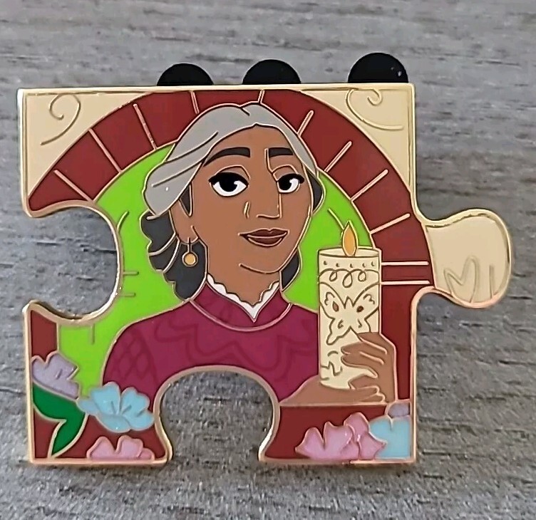 Disney Parks Encanto Puzzle Pin 2024 Abuela Alma Madrigal LE 600 Grandma-image