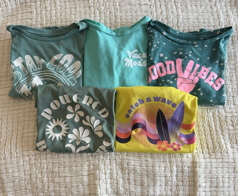 Girls Summer Graphic Tee Bundle Lot Old Navy Size M (8) Beach Vacation Vibes