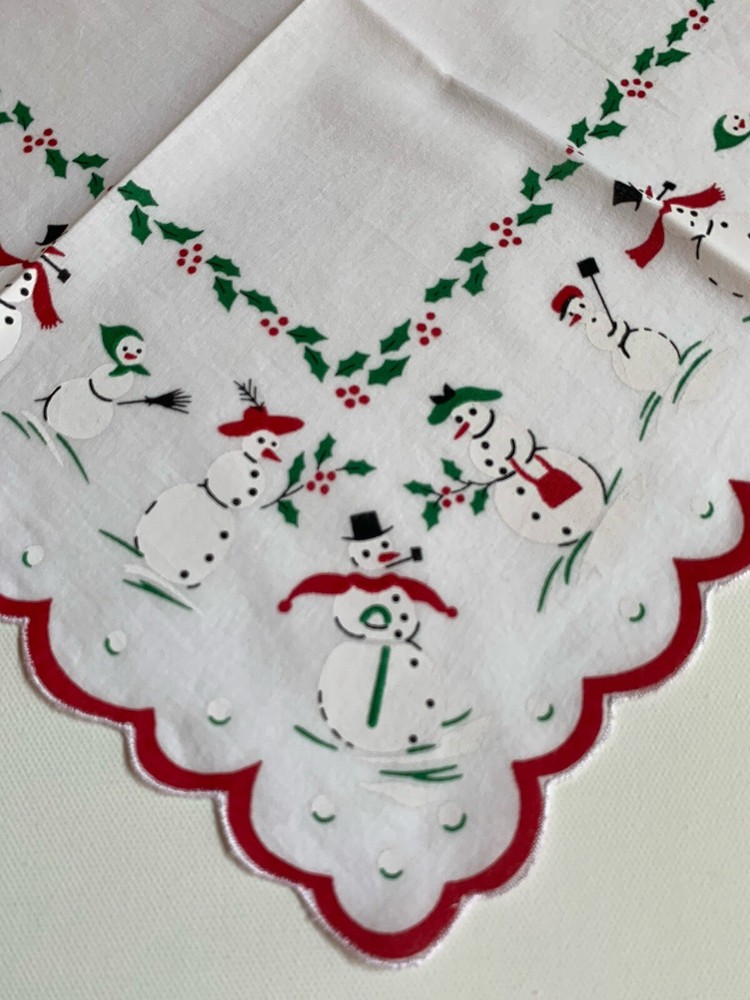 Darling Snowmen Holiday Handkerchief ~ Cotton ~ New LuRay Hankie