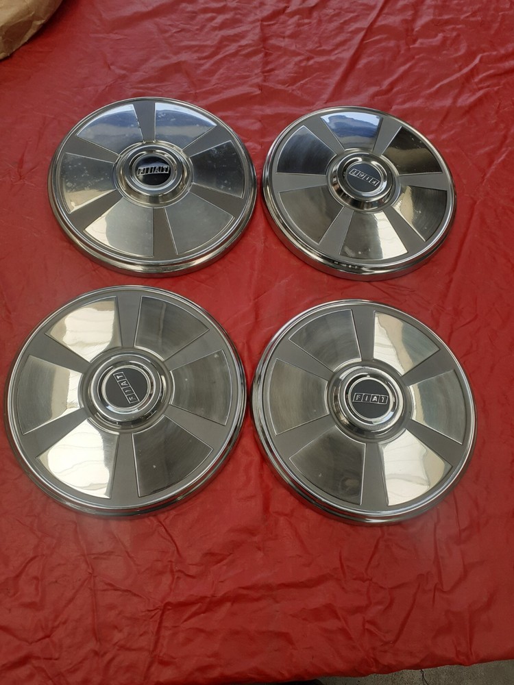Fiat 124 Sport Coupe' / 125 / 132 NEW WHEEL CUP SET 4 PIECES NEW