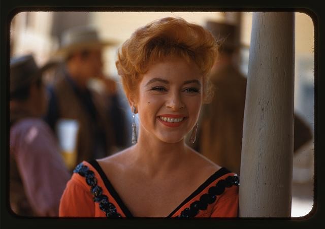 Photo:Image from LOOK - Job 58-4356 titled Amanda Blake 7
