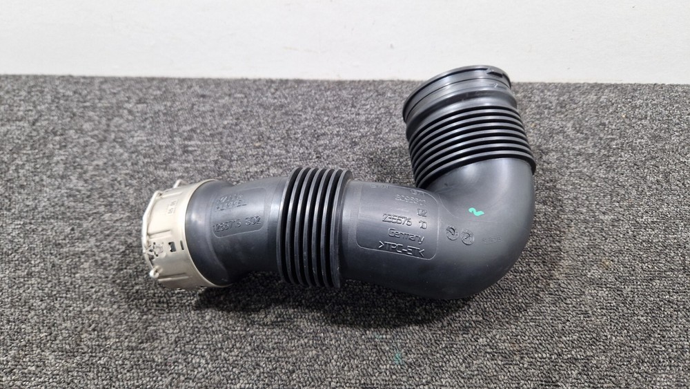 BMW M3 M4 G80 G82 G83 Performance Air Intake Duct Charge Pipe 8095812